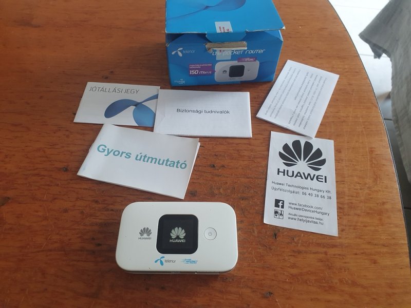 Huawei E5577-321 4G LTE mobil Wi-Fi router