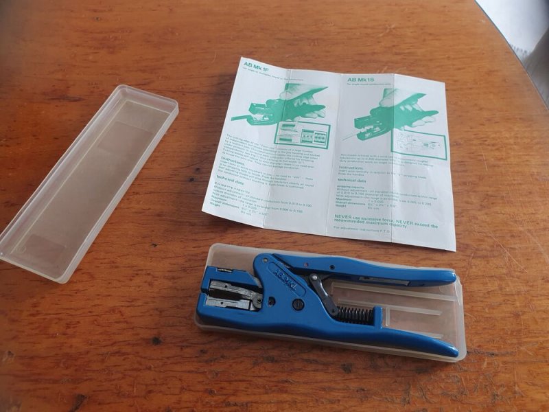 retro JAB AB Mk1F&S típusú automatikus huzalcsupaszító szerszám ,blankoló fogó