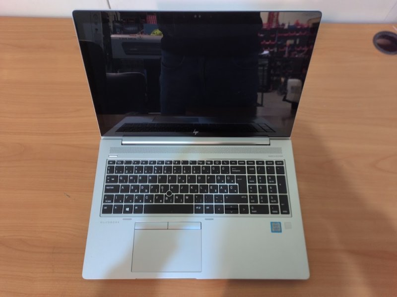 Ezt figyeld! Némi KÁPÉ, tiéd ez a HP! zBook Fury 17 a Dr-PC-től