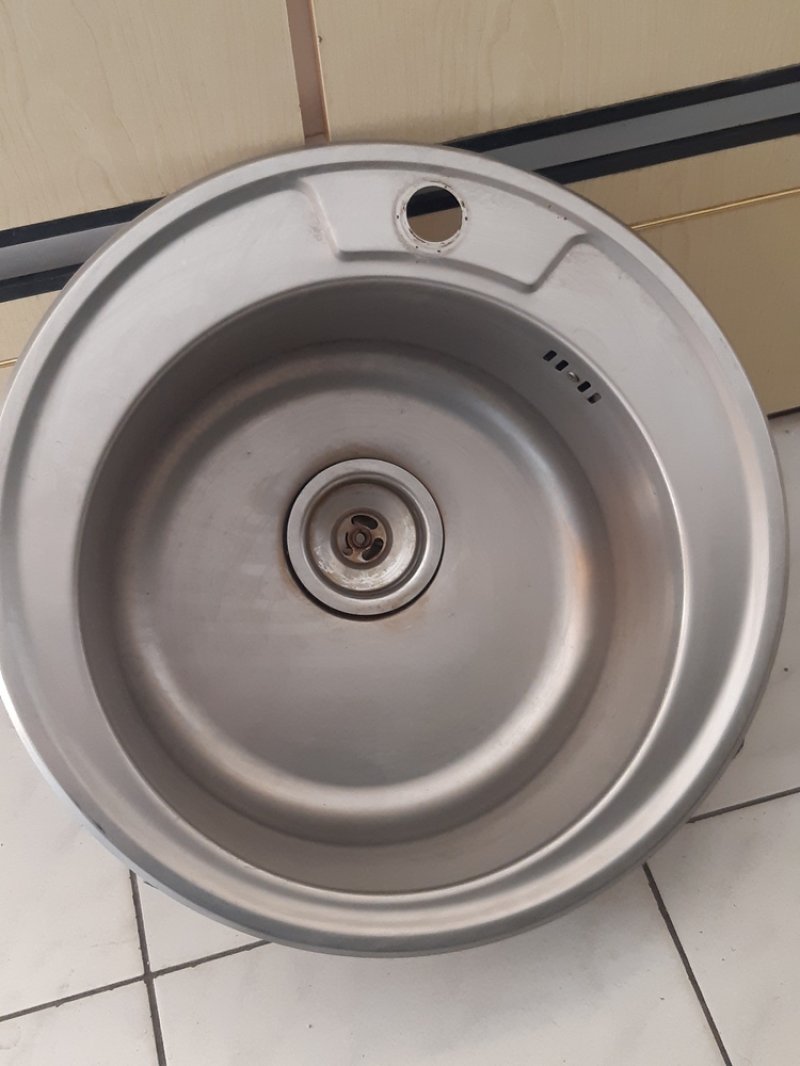 Kör egymedencés beépíthető mosogató inox 17x50cm átmérő