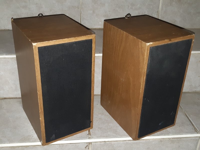 Retro fadobozos kis hangfal pár 6VA 4ohm szépen szól