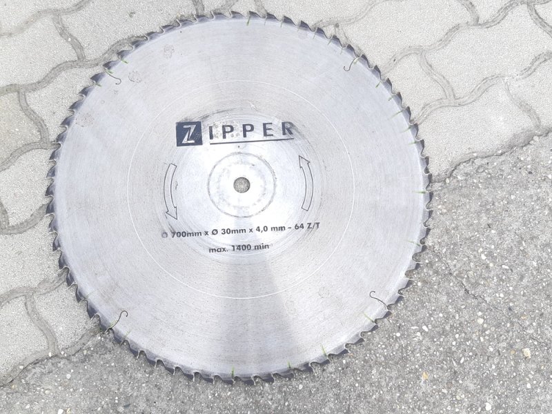 Zipper 700mm fűrésztárcsa körfűrészlap 64Z/T fogas keményfémlapkás hibás