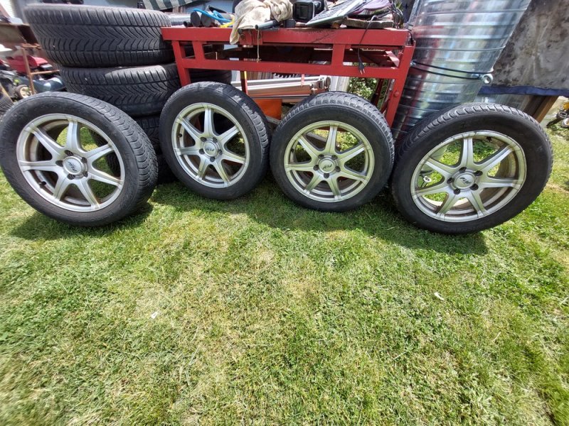 Vw Nem szép 7 küllős görgőzni kell 5 x112 25 ezer ft/szett Et 48.