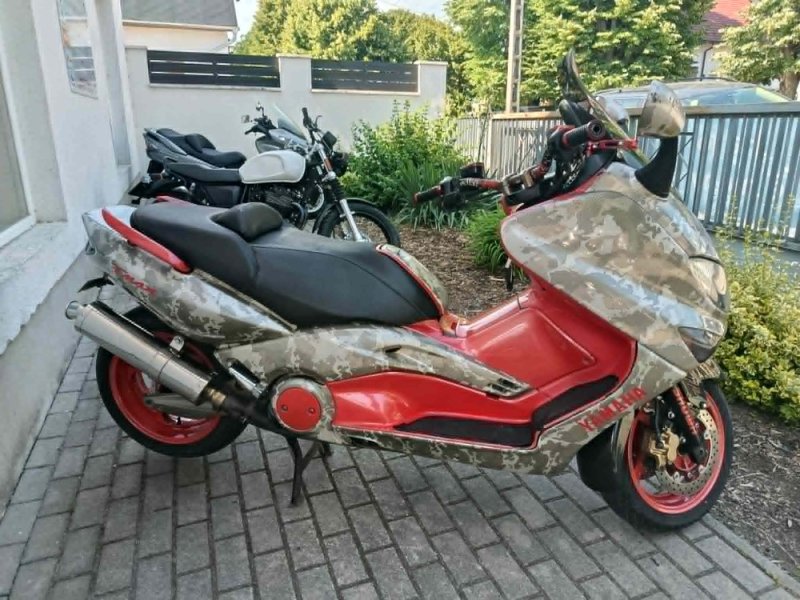 Yamaha T-Max 500 (2004)- bizományos