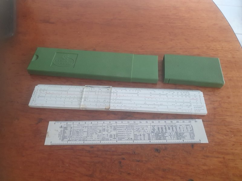 retro Faber Castell logarléc