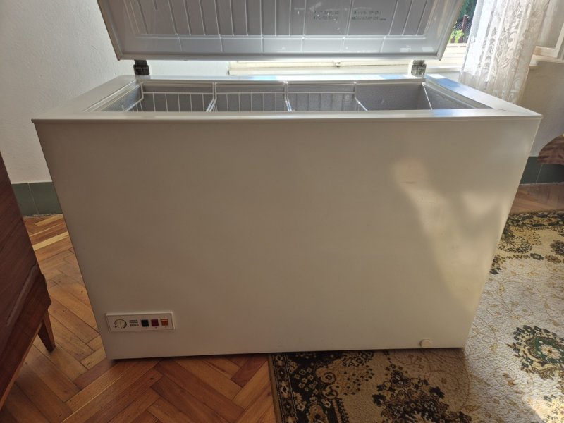 Zanussi-Lehel fagyasztóláda eladó!!