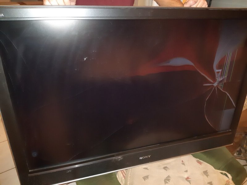 Sony Kdl-46D3000 LCD TV törött kijelzős 117cm