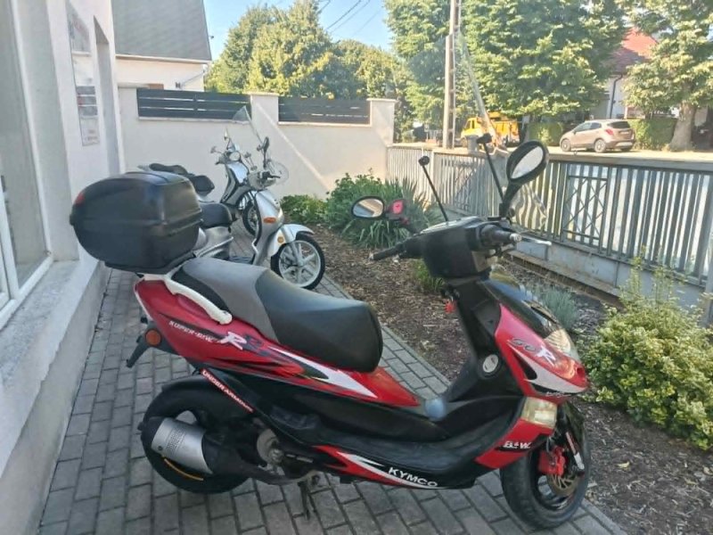 Kymco Bet&Win RR 50 '07 (bizományos)