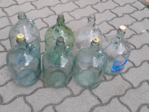 5L-es üveg akár pálinkának