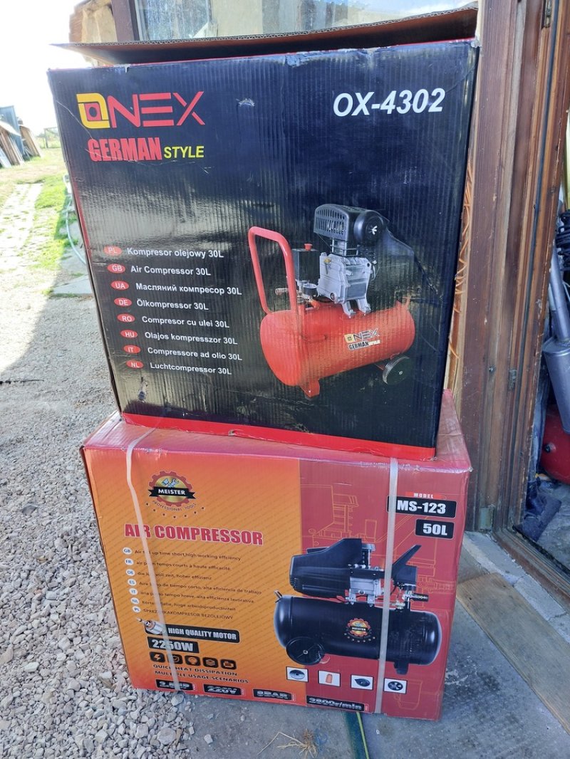 Kompresszorok 30-50 liter 8 bar 230V dobozukban nem voltak használva még csere bere is .