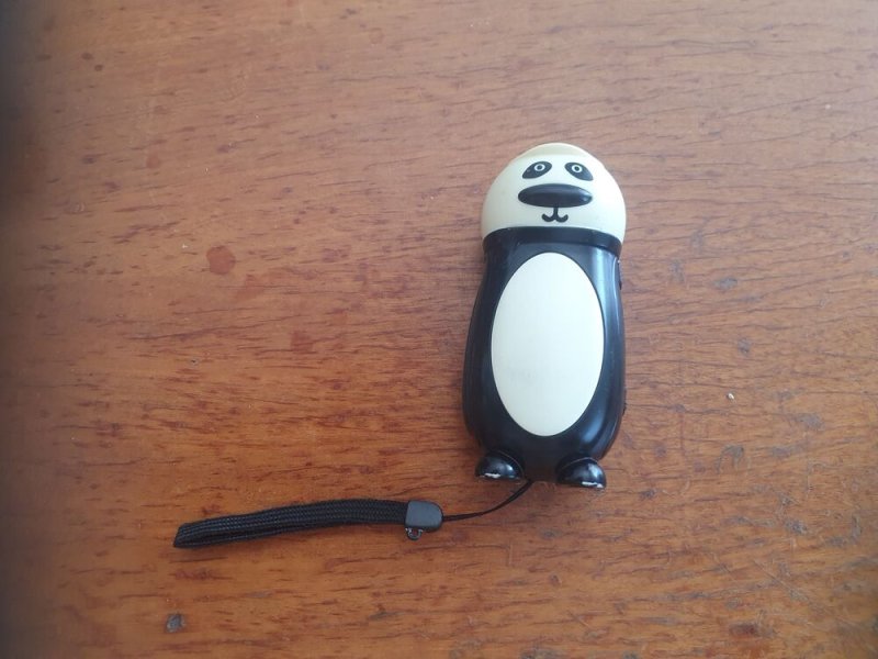 retro dinamós lámpa (Panda?)