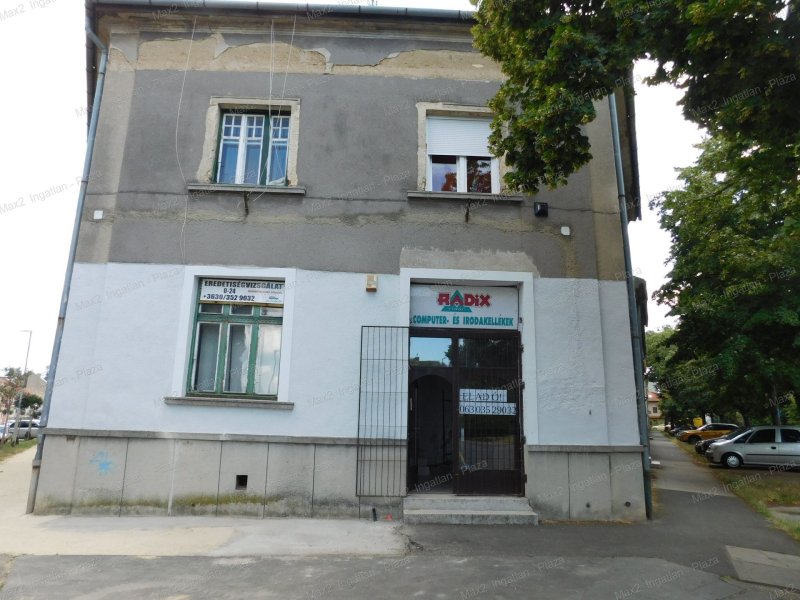 Szombathely üzlet 72 m2 kedvező áron eladó a belvárosban