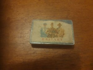1948-as, még Kossuth-címeres zárjegyes Bajtárs cigarettás doboz