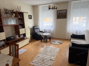 Belvárosi lakás garázzsal eladó