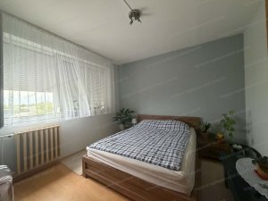 Tatabányán, a Bánhidai ltp.-en, 53 m2-es, 2 szoba hallos lakás eladó