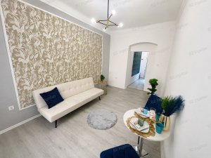 1/1 TULAJDON – SAJÁT HELYRAJZI SZÁM – TELJESKÖRŰEN FELÚJÍTOTT LAKÁS KÖZÉPSŐ-ERZSÉBETVÁROSBAN