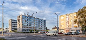 Miskolc Baross Gábor utcában második emeleti garzon hőszigetelt épületben eladó