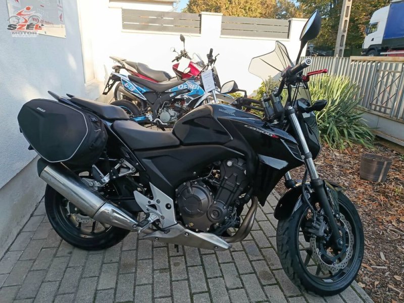 Honda CB500F (2014)