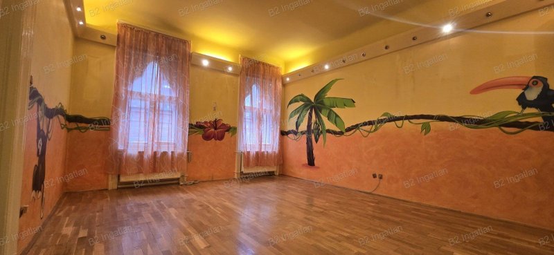 Nagypolgári elegancia a belváros szívében – 92 m²-es, világos lakás a Wesselényi utcában