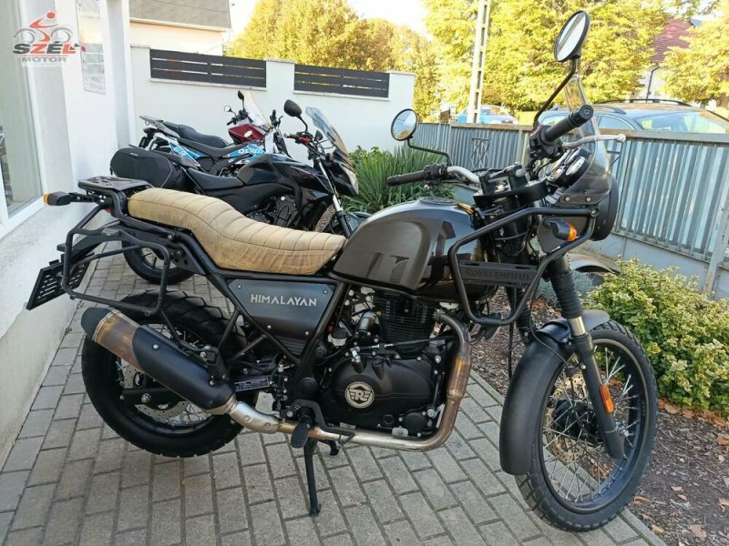 Royal Enfield Himalayan 411 (2022)
