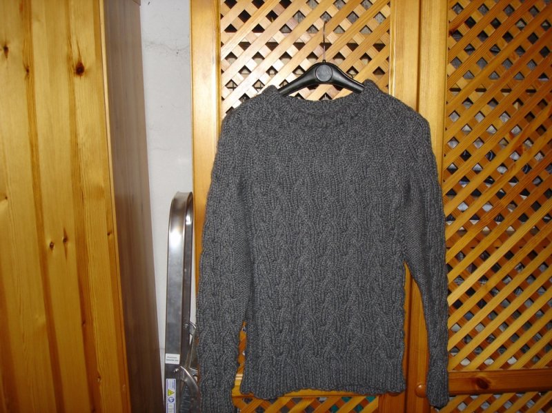 Egyedi készítésű férfi gyapjú pulóver