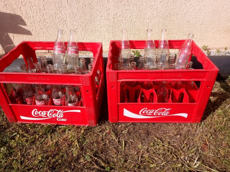 Retro Coca-Cola 0,2L-es üdítős rekesz 24 férőhelyes üvegekkel