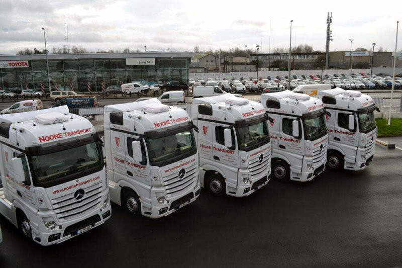 Kamionsofőröket keresünk Írországba kezdő fizetés nettó 800 eur/ hét