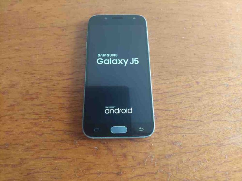 Samsung Galaxy J5 SM-J530F 2017 telefon