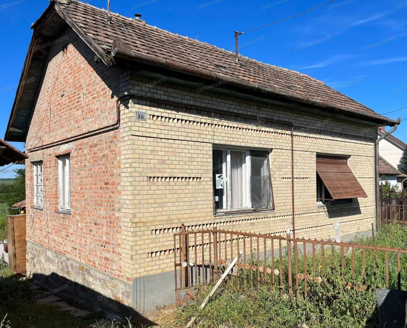 Nógrád megyében, Héhalom településen 60 m2-es családi ház eladó!