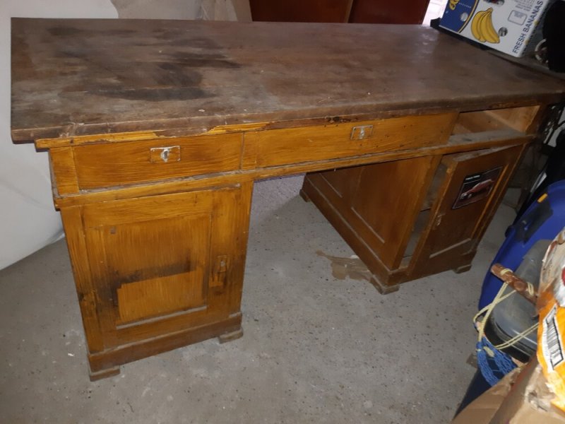 Robosztus régi fa íróasztal 72x155cm hosszú hiányos