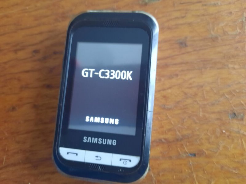 Samsung GT-C3300K Champ telefon