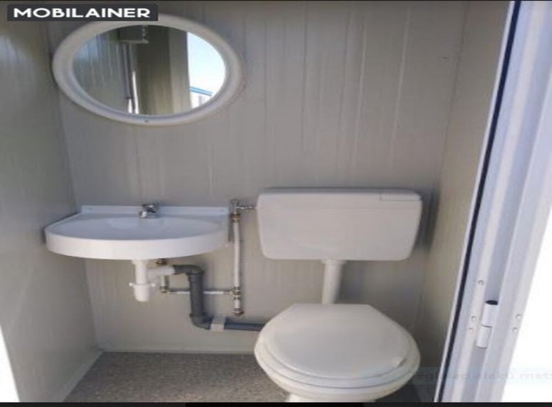 Szaniter konténer wc+mosdó