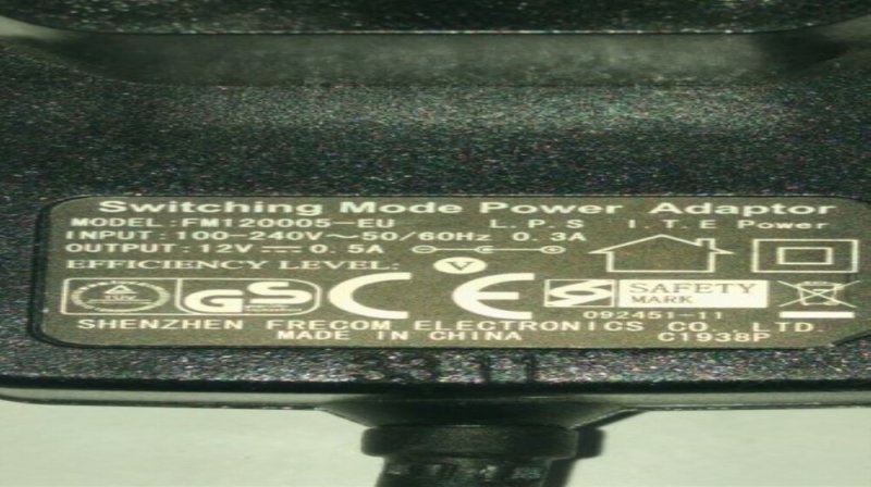 FM 120005-EU DC adapter 12V/0,5A