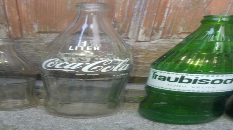 Retro Coca-Cola üveg 1l-es