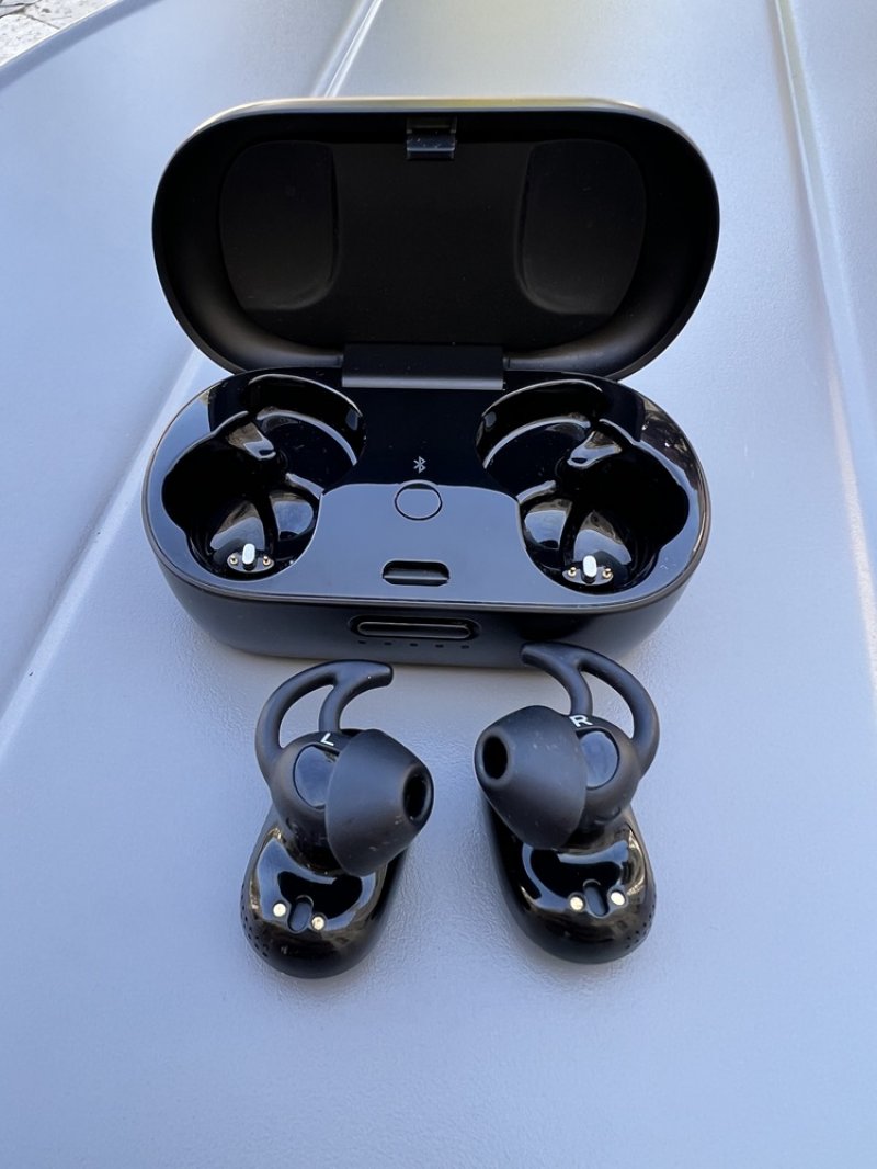 BOSE QuietComfort Earbuds, aktív zajszűrős fülhallgató /fekete/