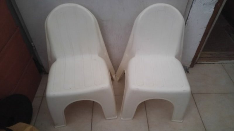 Műanyag gyerek székek