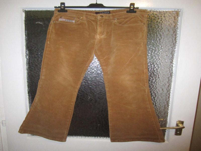 32-es sztreccses mustárszínű kordbársony nadrág