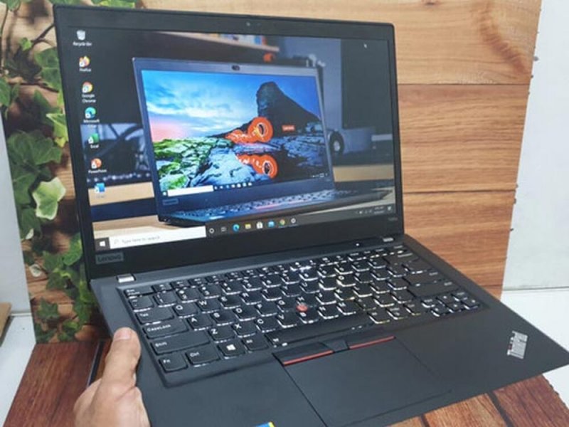 Dr-PC.hu Ma csak LENOVOk: Ez a  ThinkPad E480 (16/500Gb)
