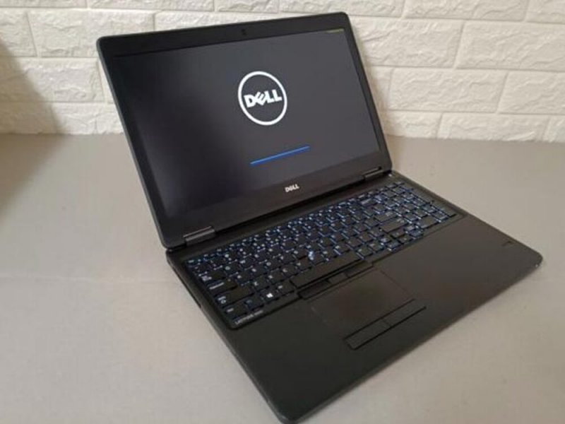 Olcsó laptop: DELL Latitude E5550 /magyar billentyűs/ -Dr-PC-nél