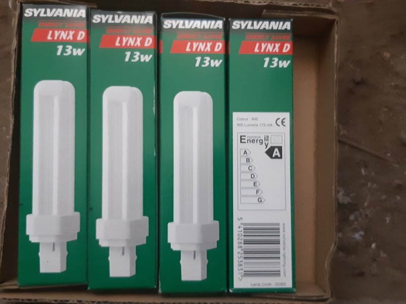 Sylvania Lynx D fénycső 2P G24d-1 13W 900lm 40000K 840