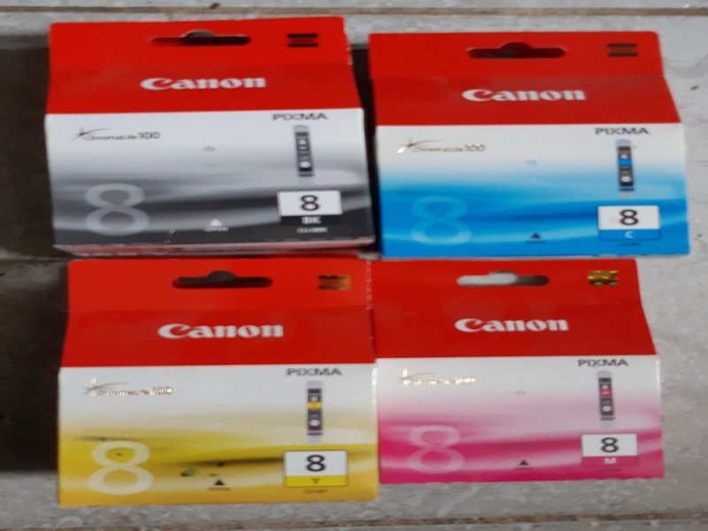 Canon Pixma CLI-8 eredeti tintapatron bontatlan