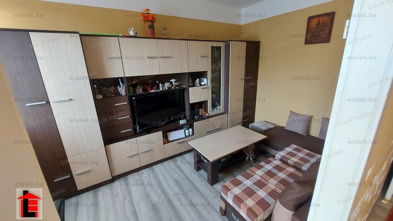 Győr-BELVÁROSI 3 szobás-erkélyes tégla lakás eladó!
