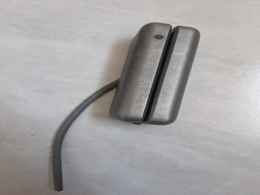 Fali mágneskártya olvasó - wall mounted magnetic card reader