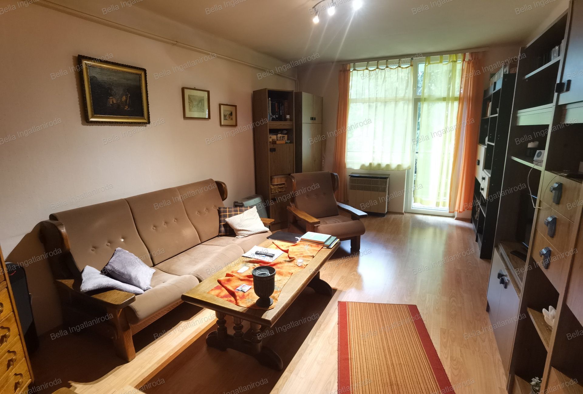 Első emeleti 60 m2-es lakás nagy erkéllyel!