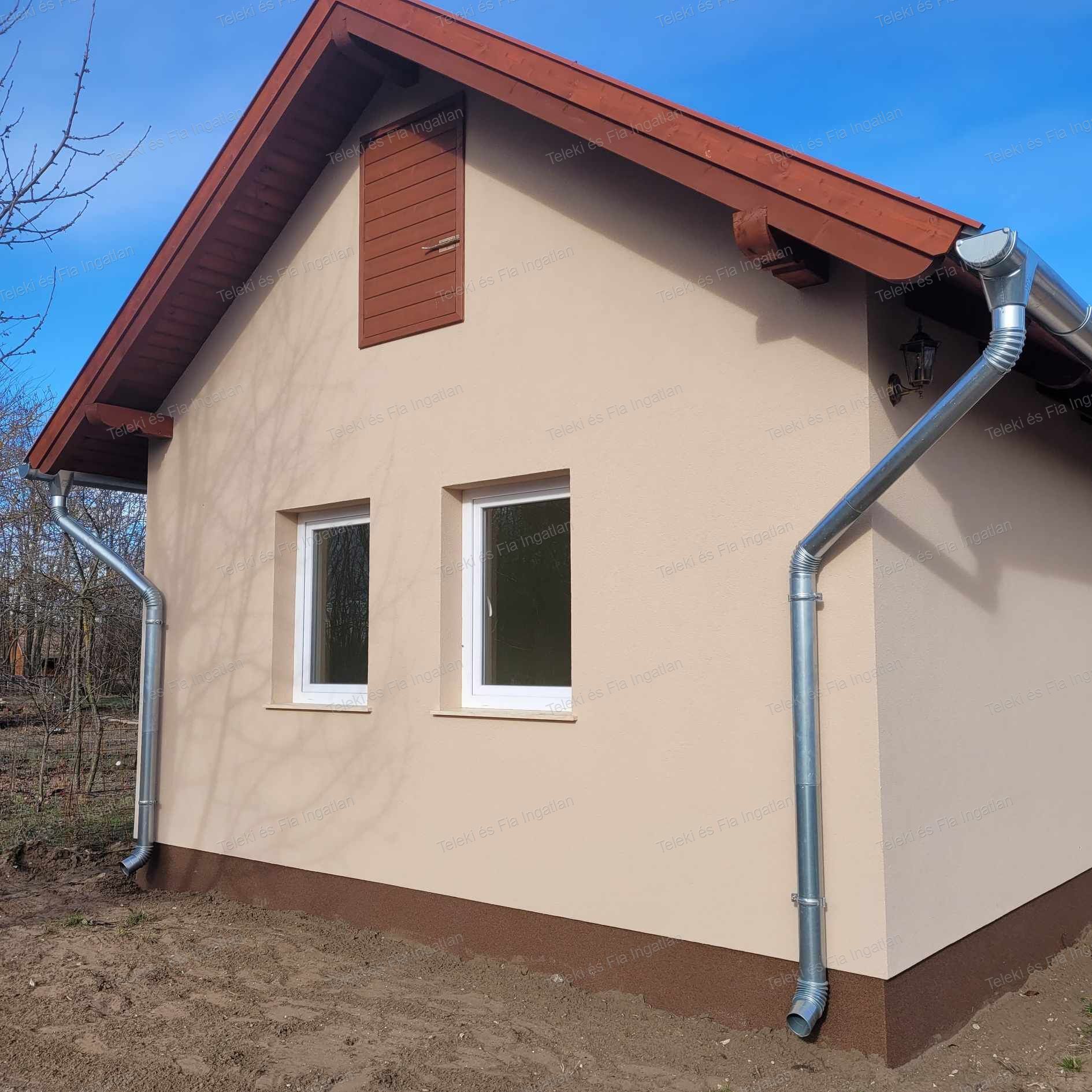 Albertirsán újépítésű épület eladó