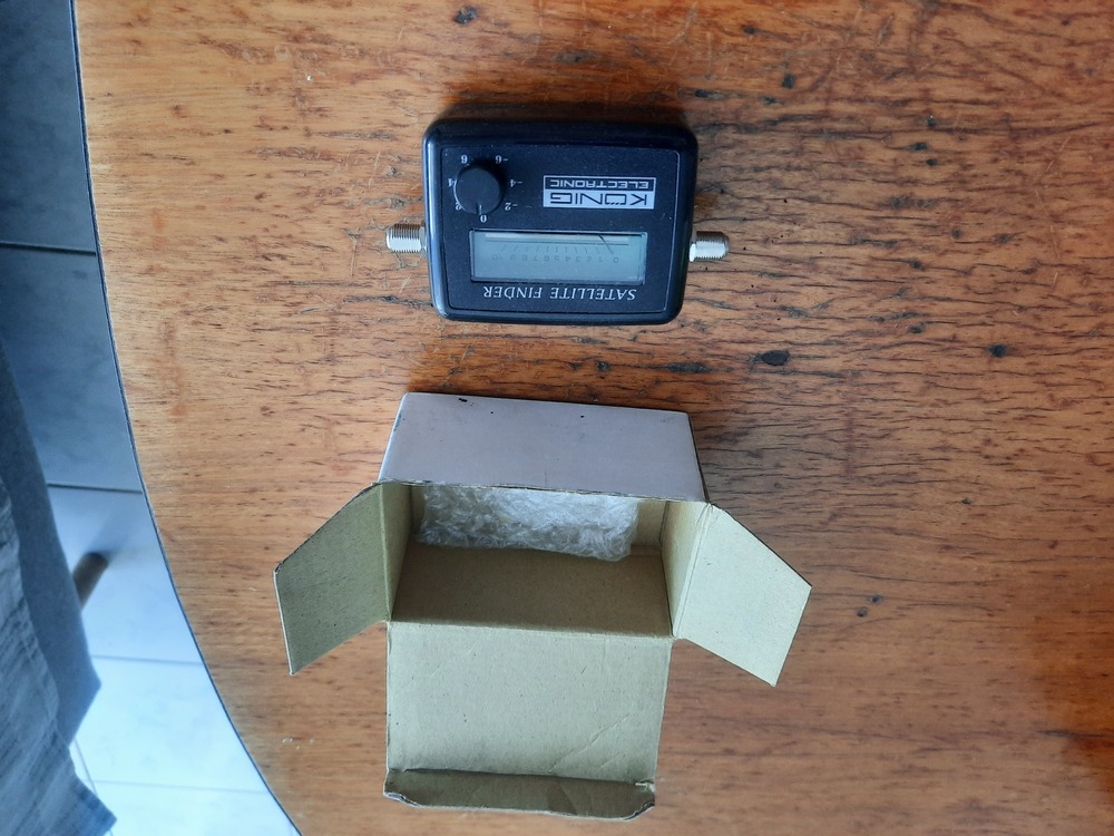 König Electronic Satellite Finder mühold kereső