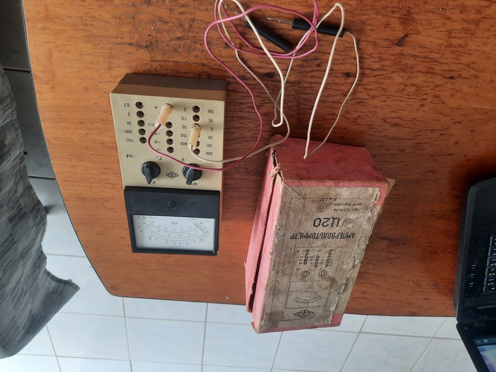 Retro orosz ampermérő