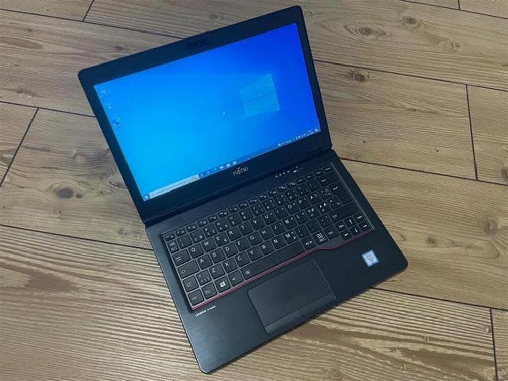100%-os pozitiv cégtől: Fujitsu Lifebook U727 - Dr-PC.hu