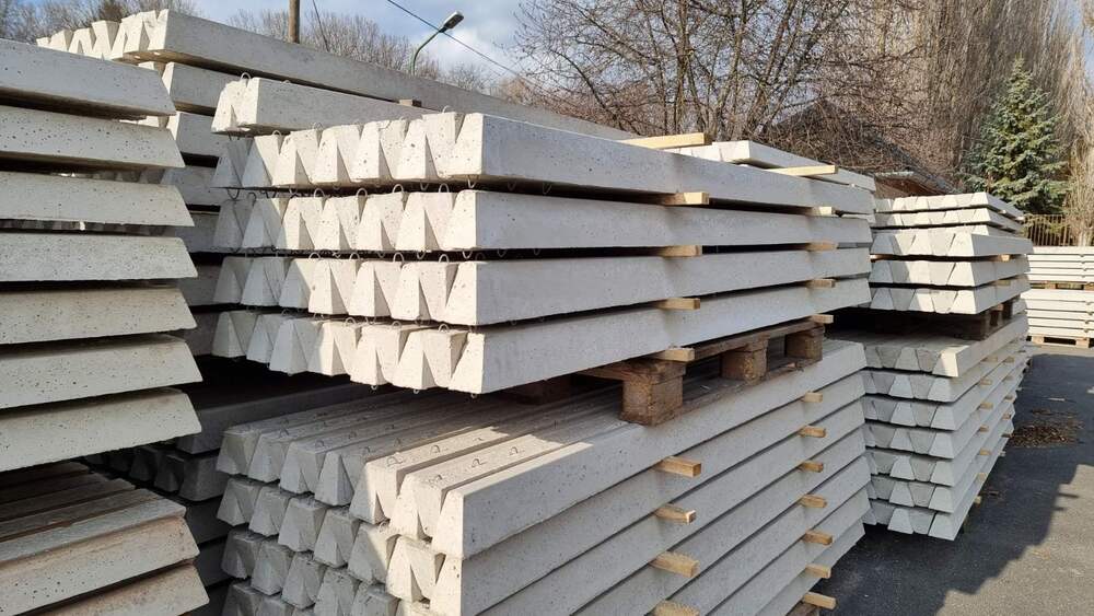 Kótaji Kerítés: betonoszlop, drótfonat, drótháló, oszlop, kapu, kerítés építés
