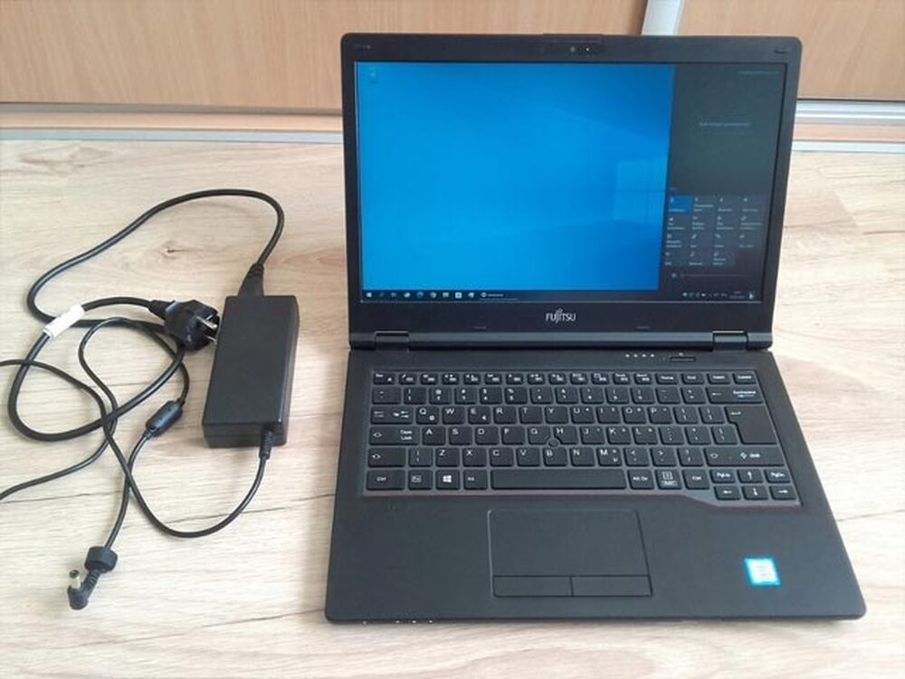 Bomba ajánlat: Fujitsu LifeBook E449 - Dr-PC.hu